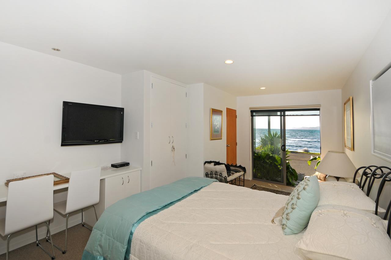 Kapiti Waves Bed & Breakfast Pukerua Bay Luaran gambar