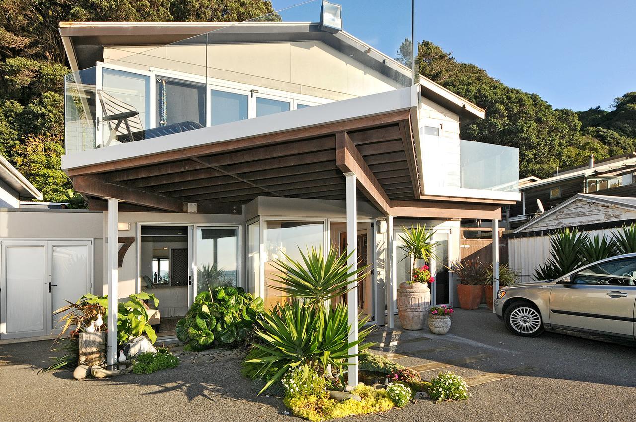Kapiti Waves Bed & Breakfast Pukerua Bay Luaran gambar